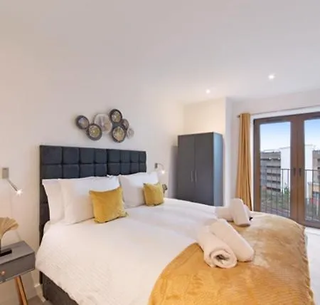 Lillyrose Serviced Apartments - St Albans City Centre Exterior photo