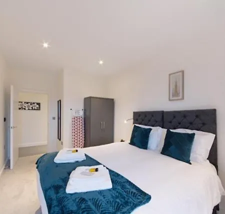 Lillyrose Serviced Apartments - St Albans City Centre Exterior photo