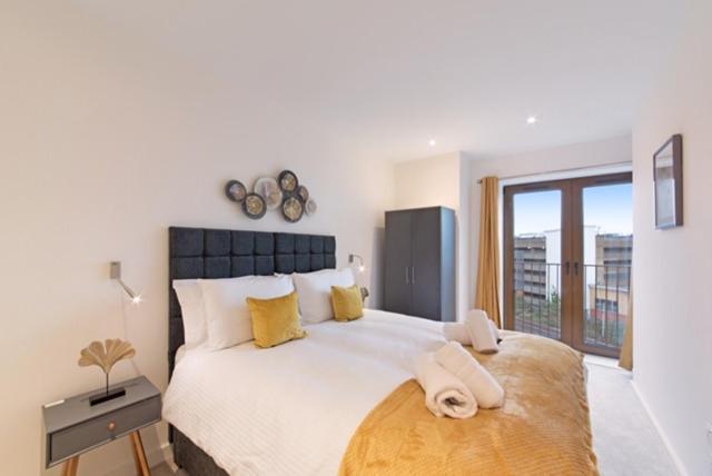 Lillyrose Serviced - Centre Apartment St Albans